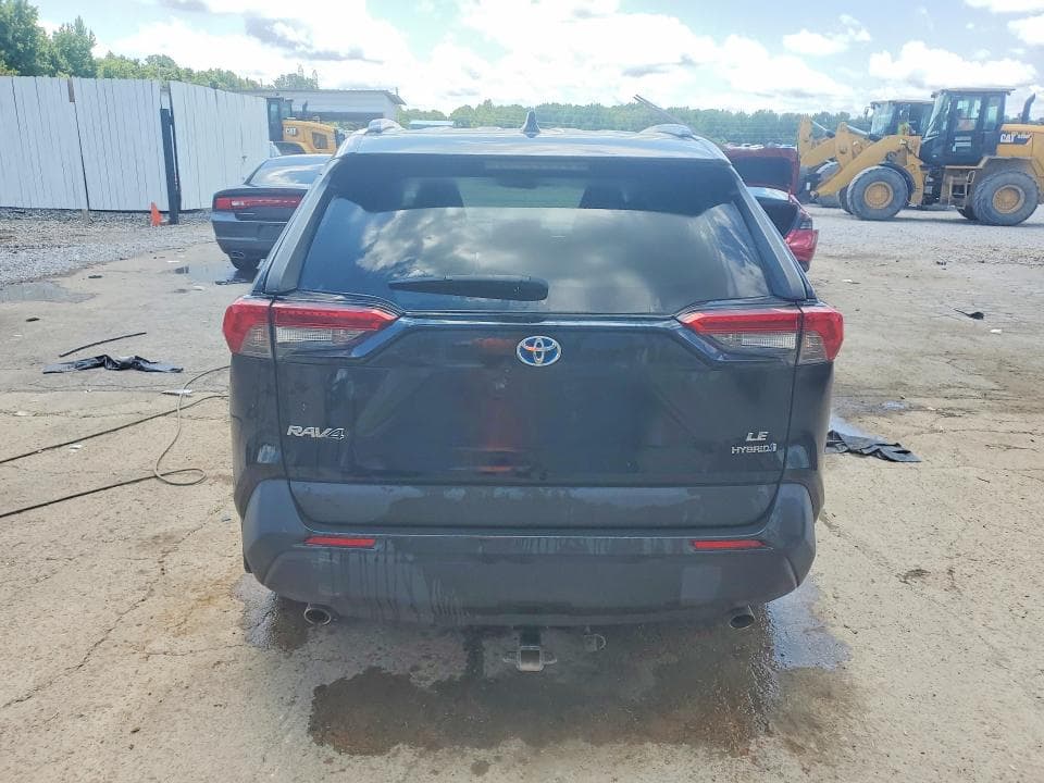 2019 TOYOTA RAV4 LE 6