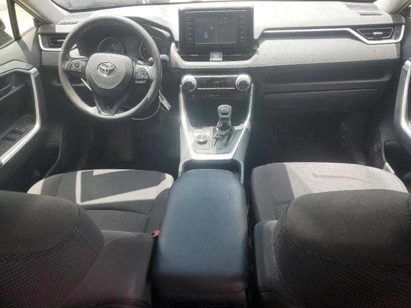 2019 TOYOTA RAV4 LE 8