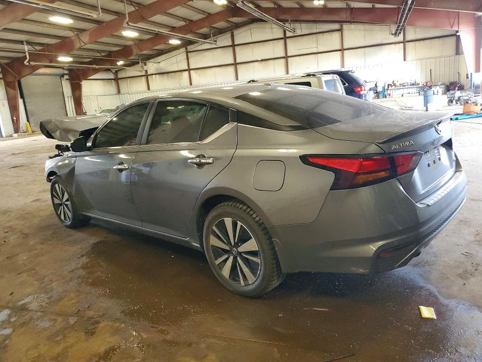 2021 NISSAN ALTIMA SV 2