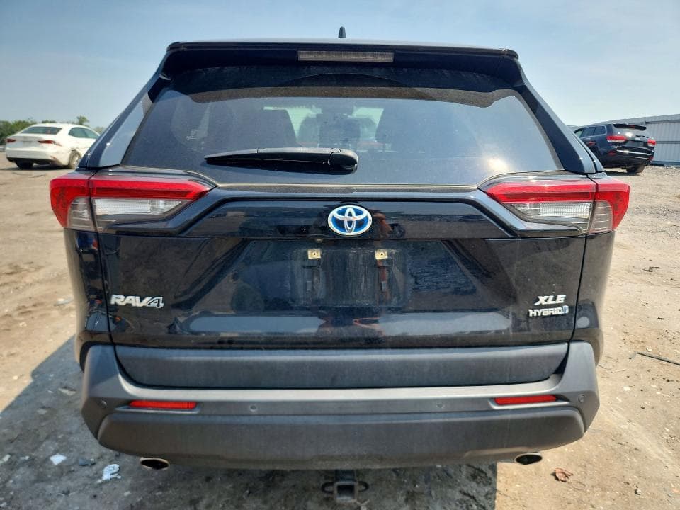 2021 TOYOTA RAV4 HYBRID XLE PREMIUM 6