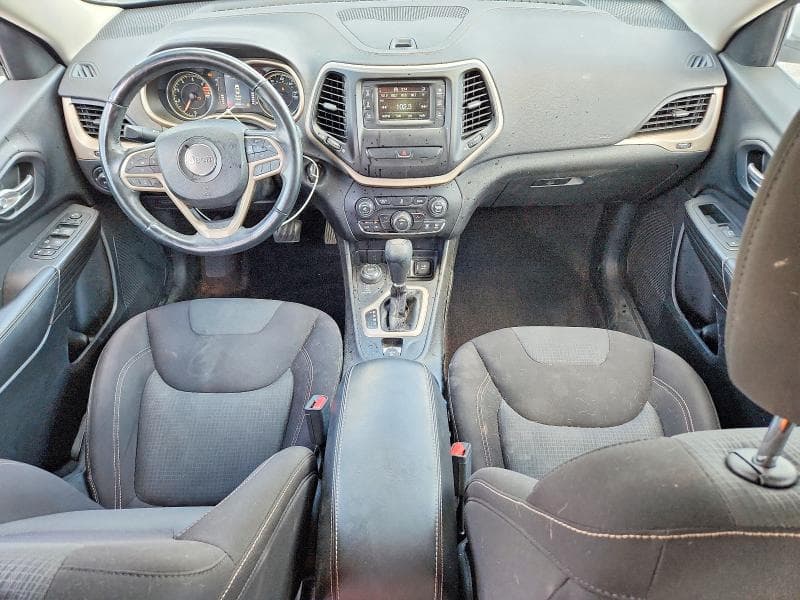 2017 JEEP CHEROKEE LATITUDE 8