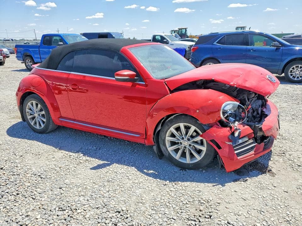 2018 VOLKSWAGEN BEETLE S 4