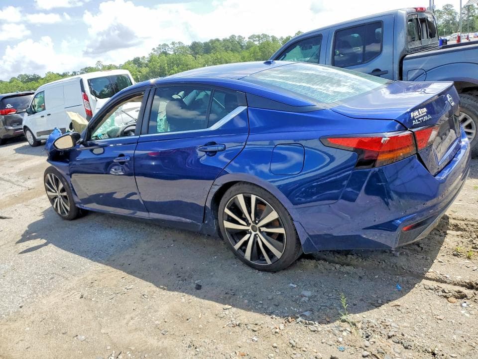 2019 NISSAN ALTIMA SR 2