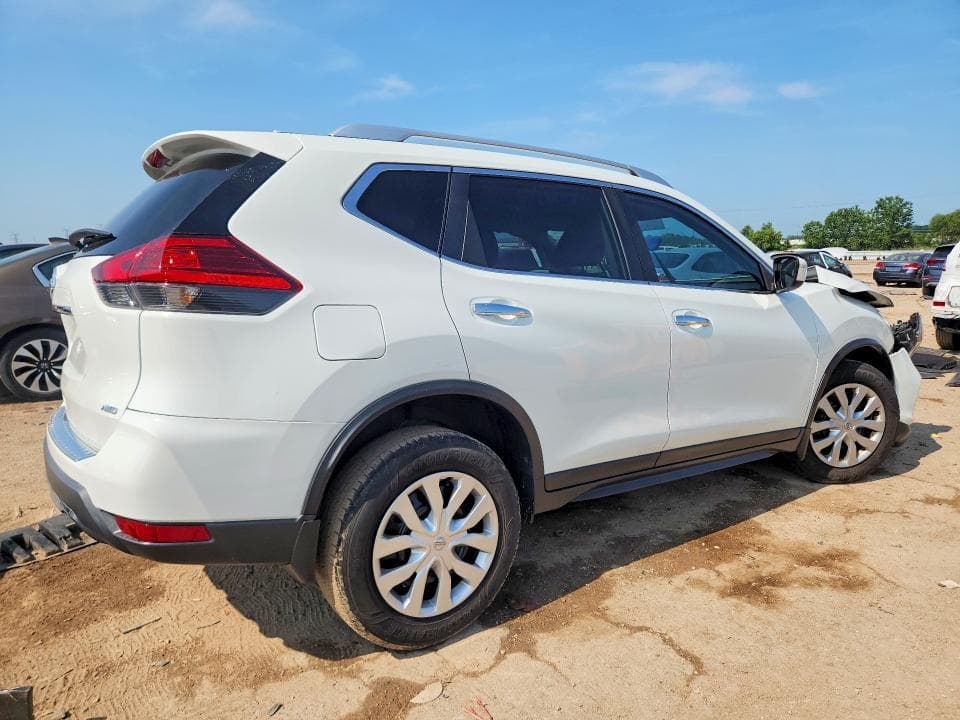 2017 NISSAN ROGUE S 3