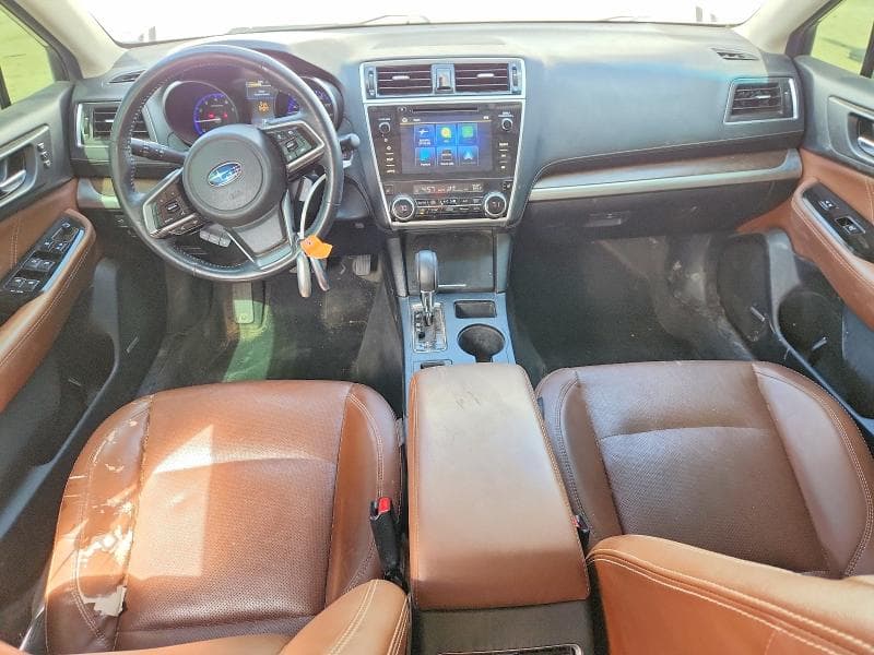 2018 SUBARU OUTBACK TOURING 8