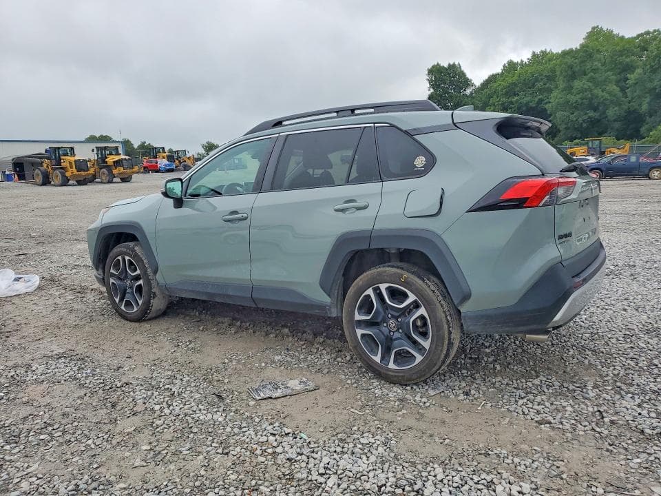 2021 TOYOTA RAV4 ADVENTURE 2