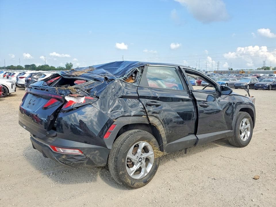2023 HYUNDAI TUCSON SE 3