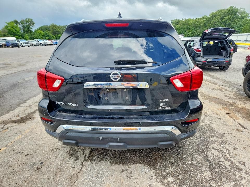 2020 NISSAN PATHFINDER SL 6