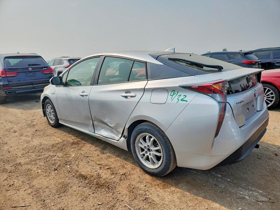 2017 TOYOTA PRIUS TWO 2