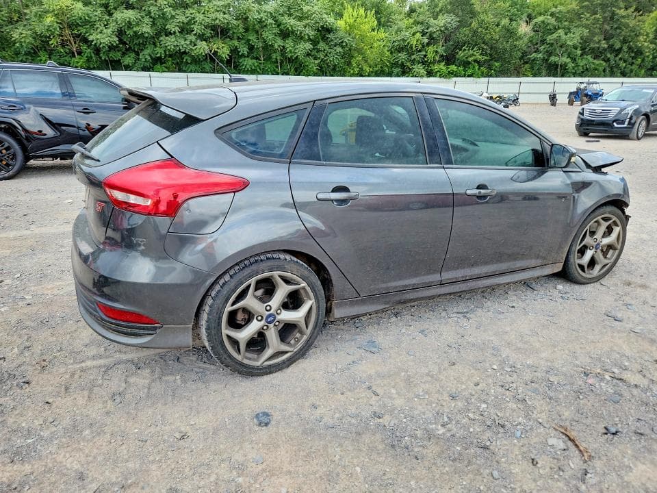 2017 FORD FOCUS ST 3