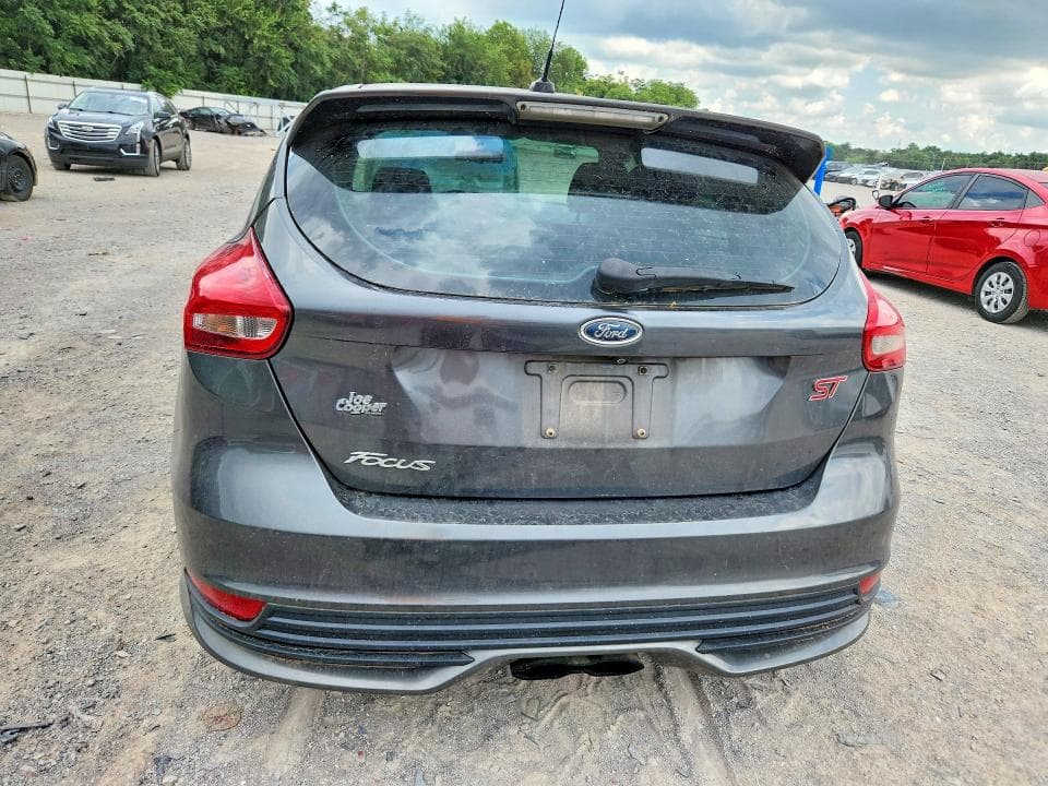 2017 FORD FOCUS ST 6