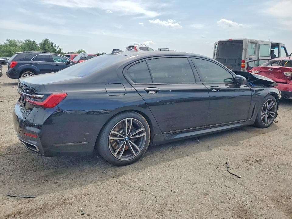 2022 BMW 750 XI 3