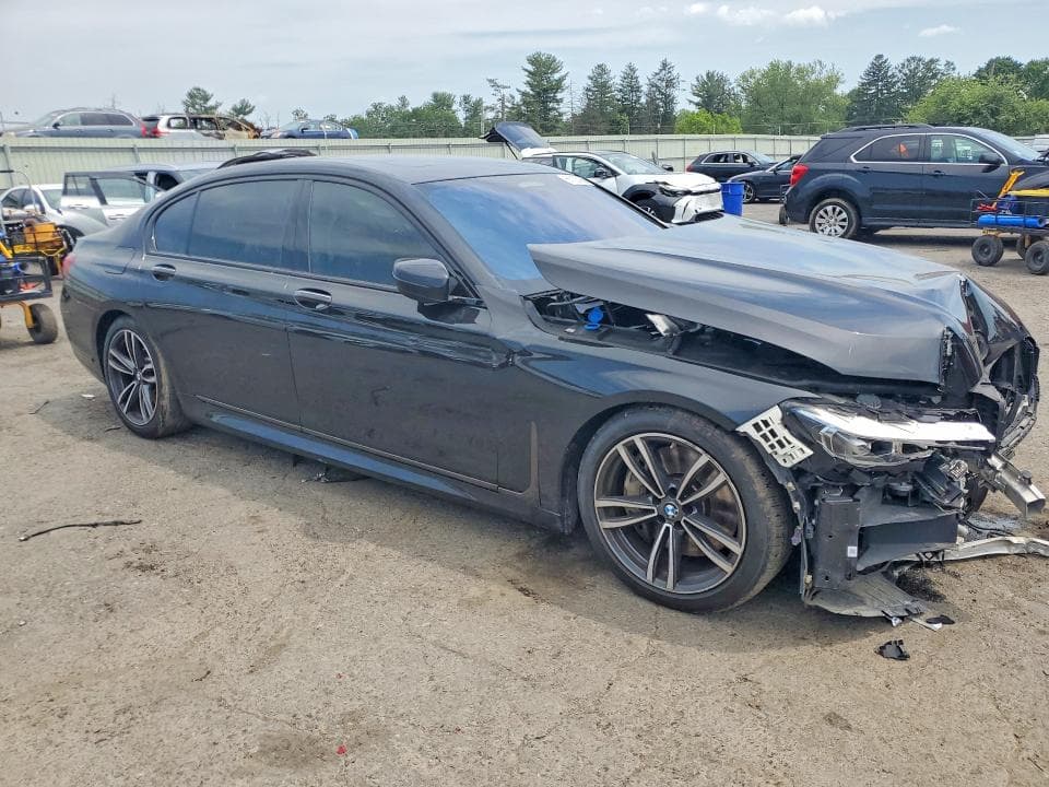 2022 BMW 750 XI 4