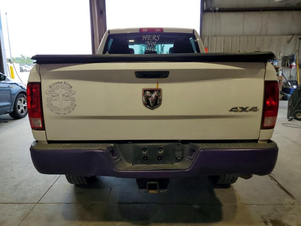 2017 RAM 2500 ST ST 7