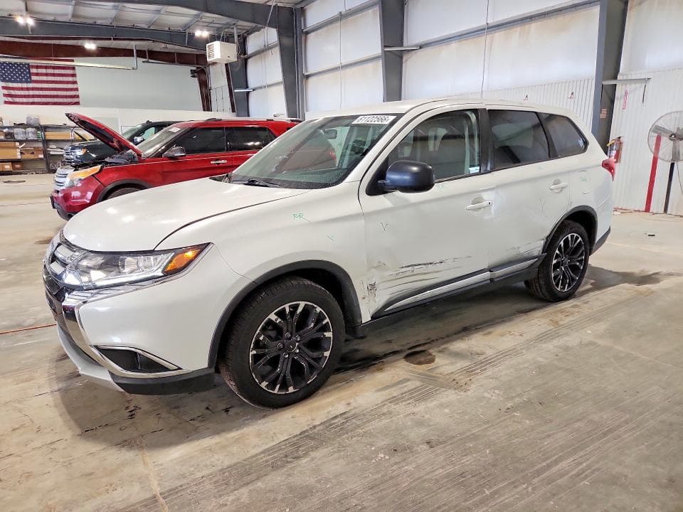 2017 MITSUBISHI OUTLANDER ES - 1