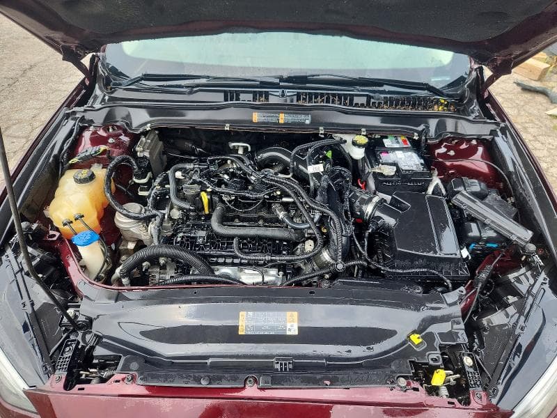 2018 FORD FUSION SE 11