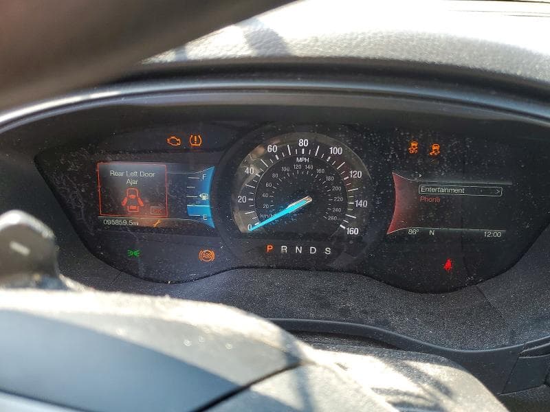 2018 FORD FUSION SE 9