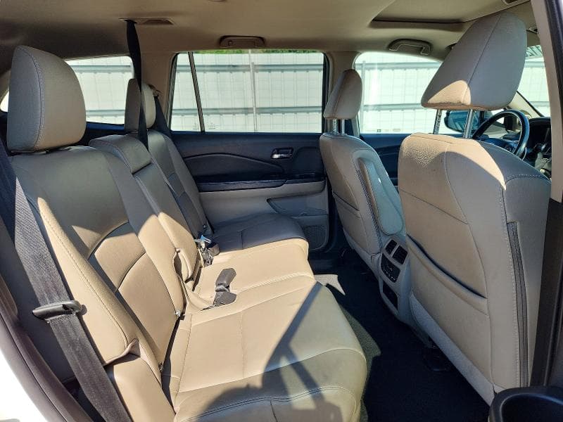 2017 HONDA PILOT EXL 11
