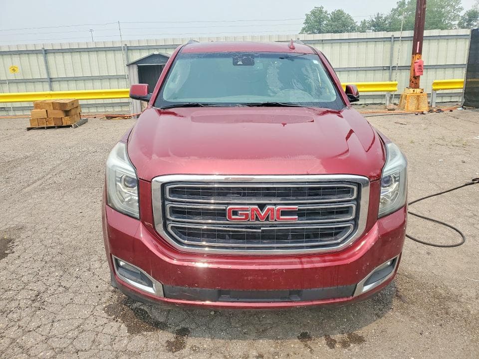 2017 GMC YUKON SLE 5