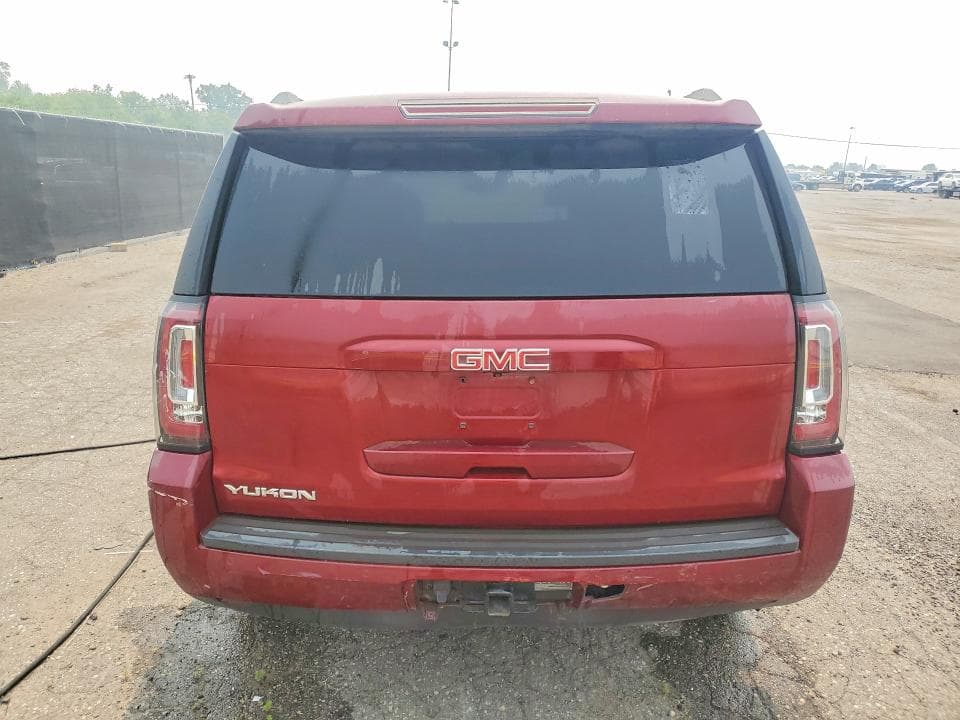 2017 GMC YUKON SLE 6