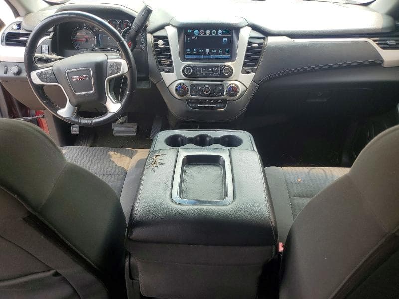 2017 GMC YUKON SLE 8