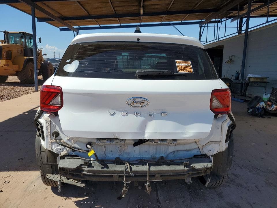 2022 HYUNDAI VENUE SE 6