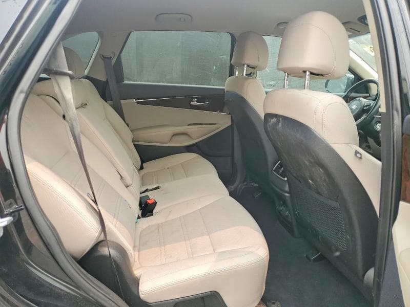 2017 KIA SORENTO LX 11