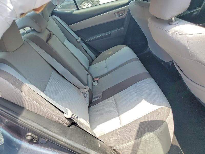 2018 TOYOTA COROLLA LE 10