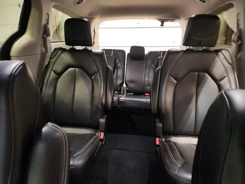 2023 CHRYSLER PACIFICA TOURING L TOURING L 10
