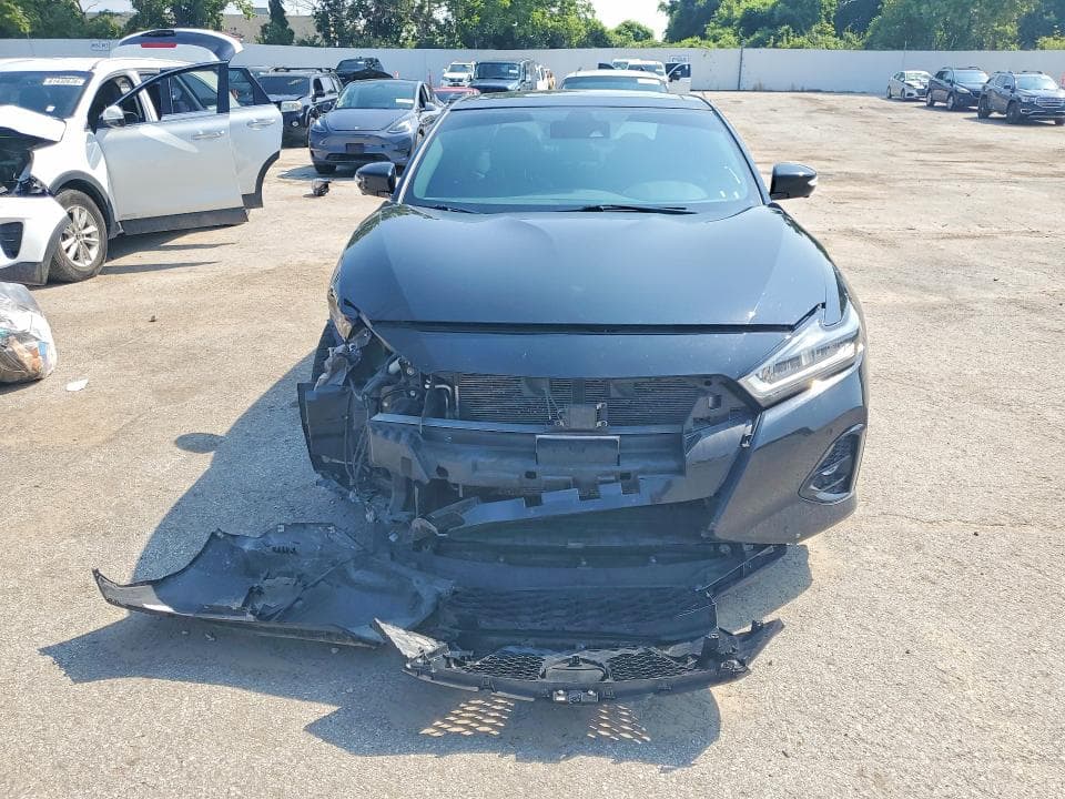 2021 NISSAN MAXIMA SR 5