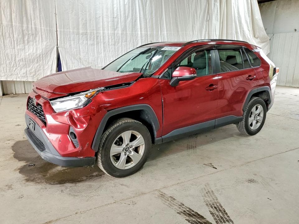 2019 TOYOTA RAV4 XLE - 1