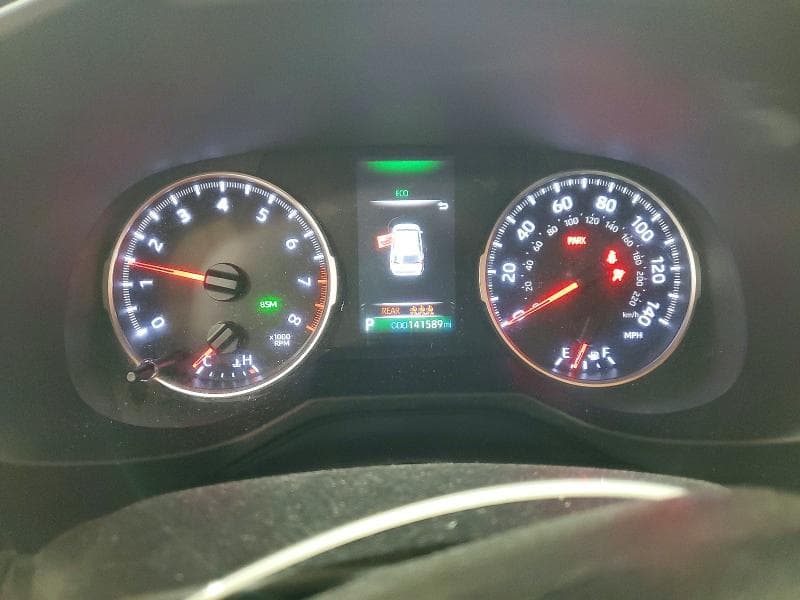2019 TOYOTA RAV4 XLE 9