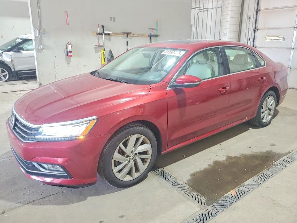 2018 VOLKSWAGEN PASSAT SE - 1