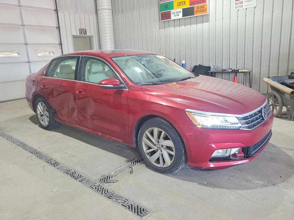 2018 VOLKSWAGEN PASSAT SE 4