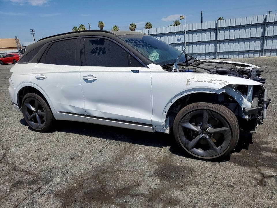 2026 GENESIS GV70 SPORT PRESTIGE 4