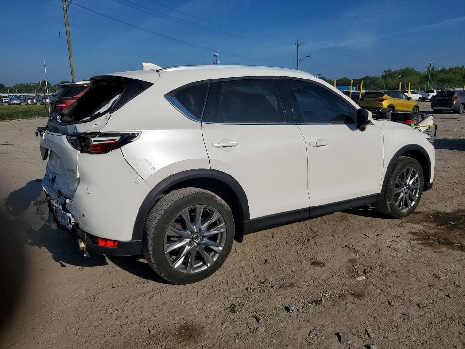 2020 MAZDA CX-5 SIGNATURE 3