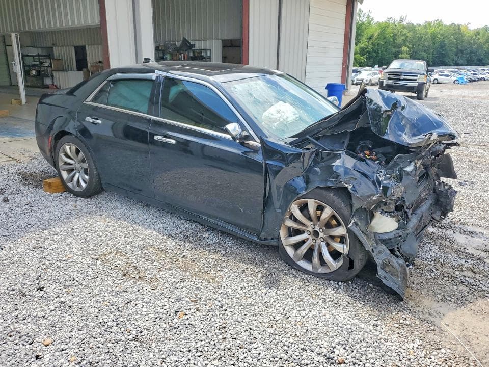 2017 CHRYSLER 300C 4