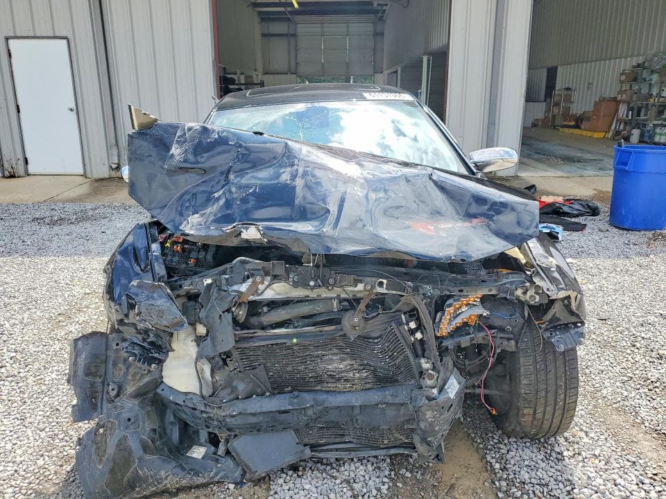 2017 CHRYSLER 300C 5
