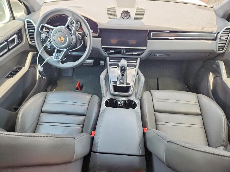 2021 PORSCHE CAYENNE GTS GTS 8