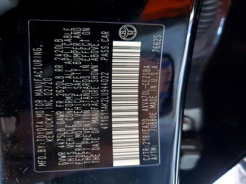 2020 TOYOTA CAMRY SE 12