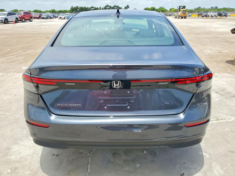 2025 HONDA ACCORD LX 6