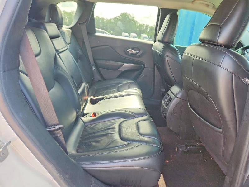 2019 JEEP CHEROKEE LIMITED 11