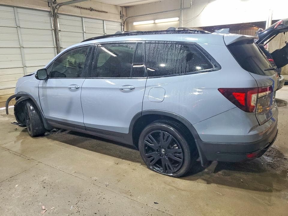 2022 HONDA PILOT BLACK 2