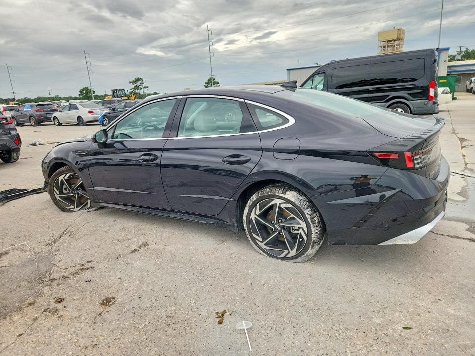 2026 HYUNDAI SONATA SEL SPORT 2