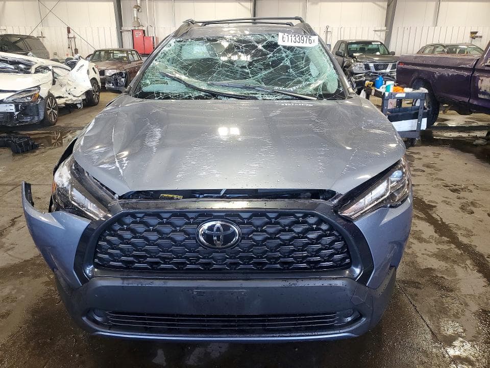 2024 TOYOTA COROLLA CROSS LE 5