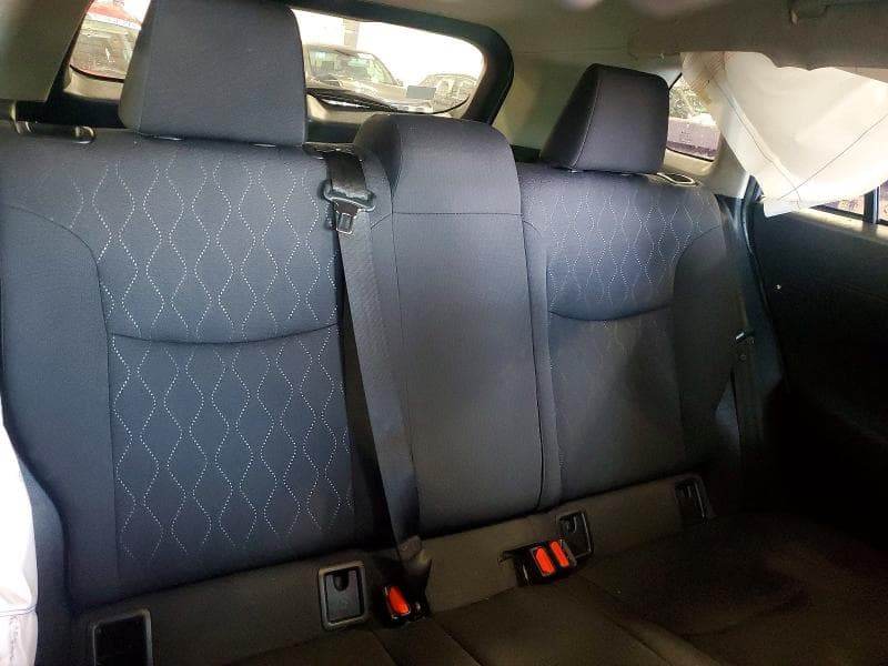 2024 TOYOTA COROLLA CROSS LE 10
