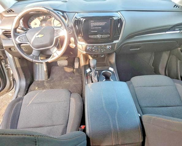2021 CHEVROLET TRAVERSE LT 8