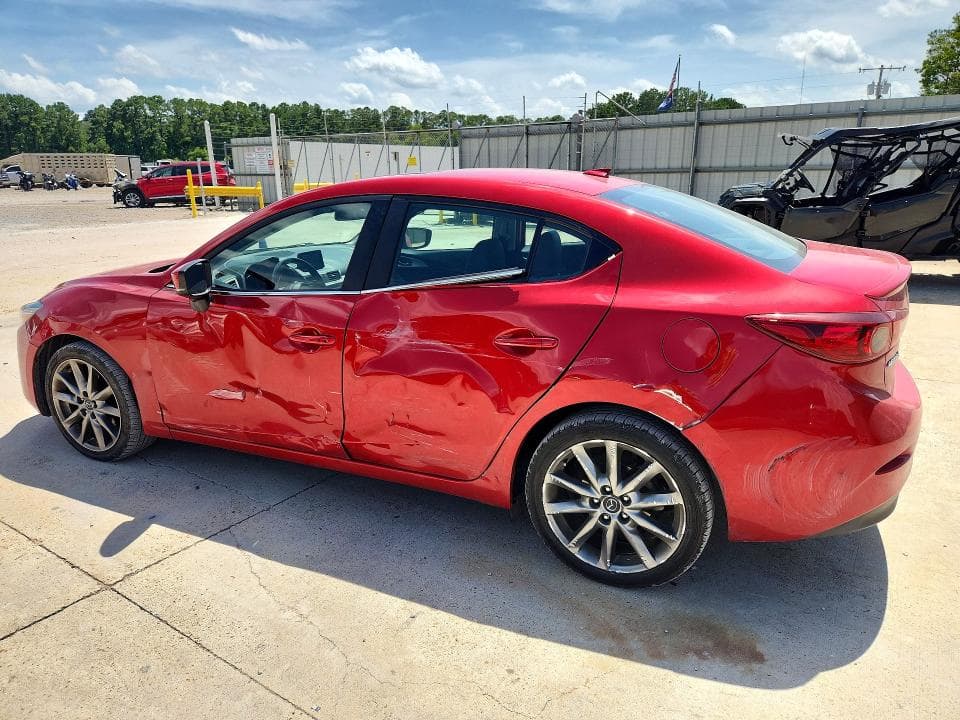 2018 MAZDA 3 TOURING 2