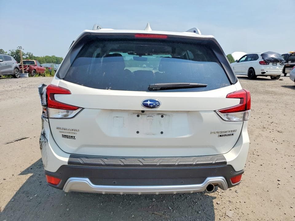 2023 SUBARU FORESTER TOURING 6