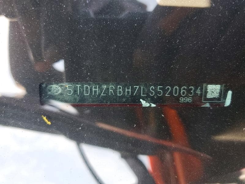 2020 TOYOTA HIGHLANDER XLE 14